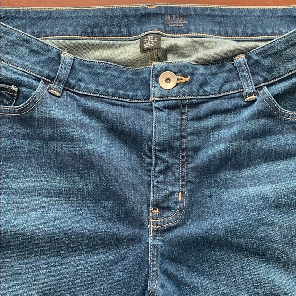 Capri Jean
